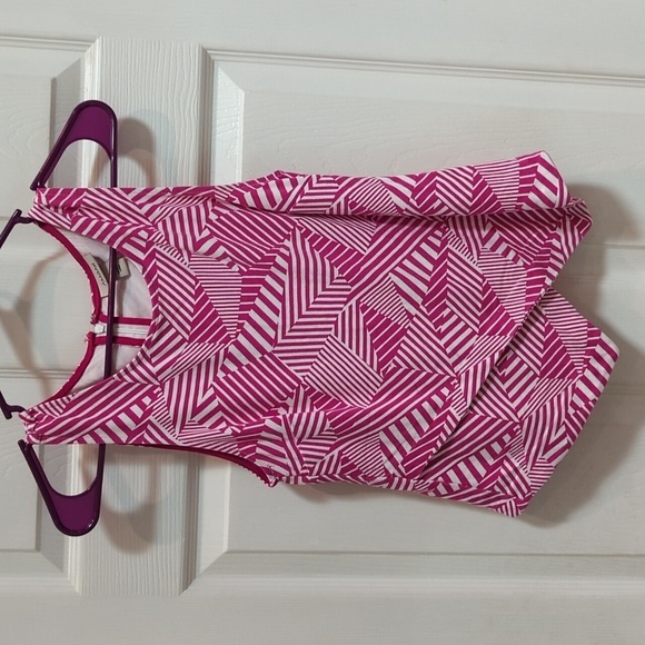 🐢Ambar Women's Sleeveless Top w/Zip Back Size Medium - FLAW - Picture 1 of 5
